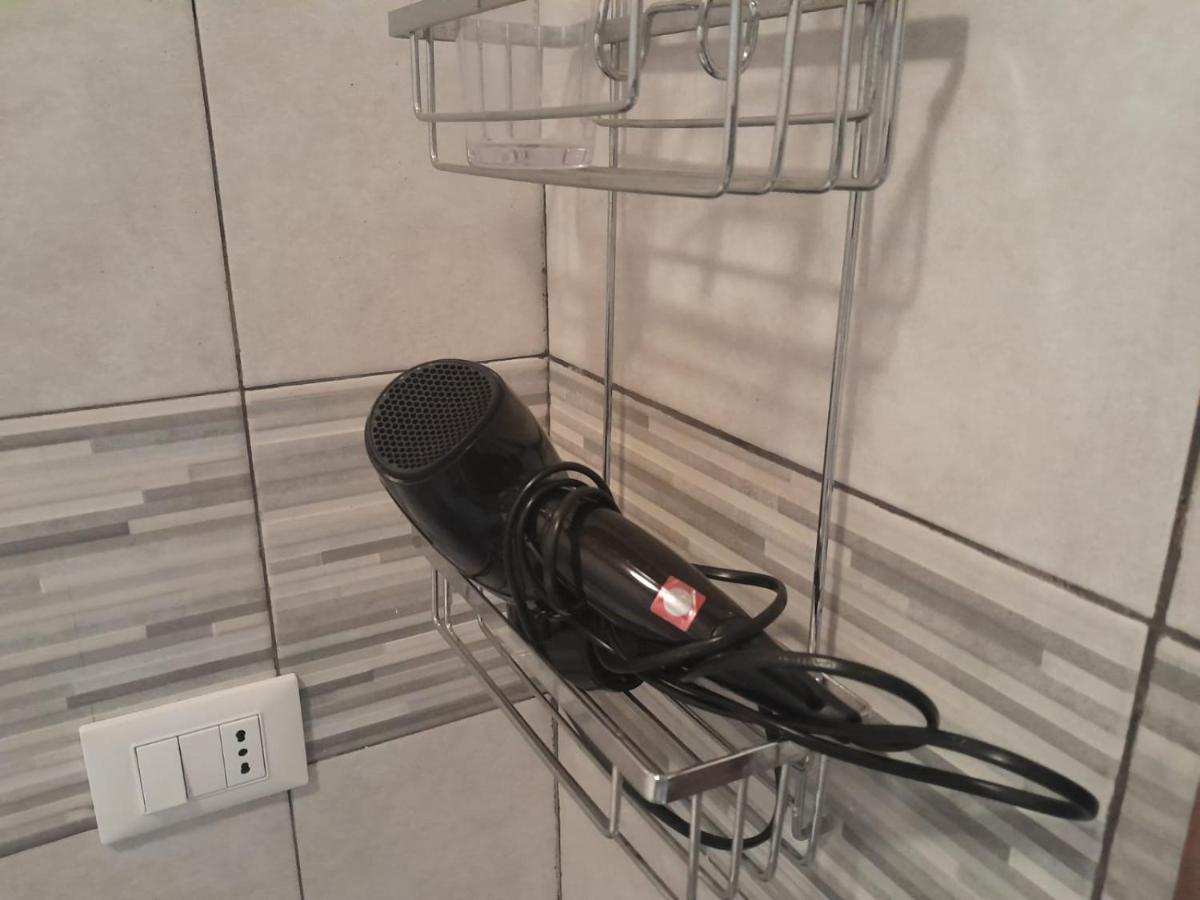 Casa Di Federica Camera Con Bagno Privato Esterno 利沃诺 外观 照片